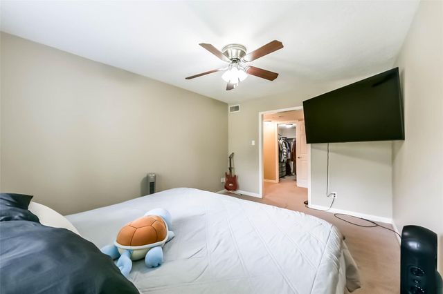 15919 Golf Club Drive 215, Crosby, TX 77532