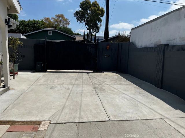 8146 Washington Avenue, Whittier, CA 90602