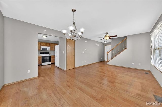 218 Centerfield Drive, O'fallon, MO 63366