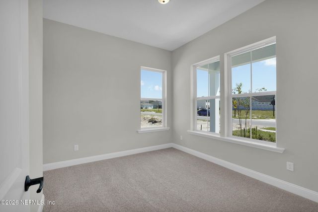 12156 MARIPOSA Avenue, Jacksonville, FL 32256