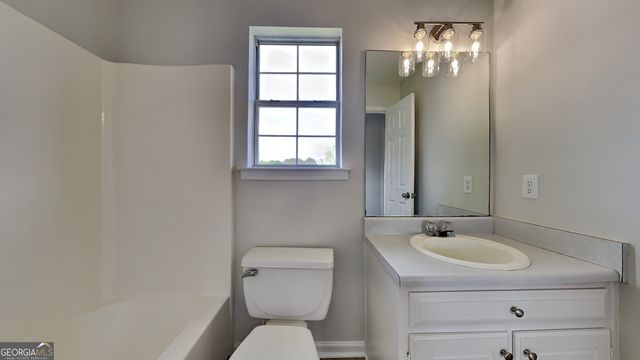 64 Dogwood Ridge, Hampton, GA 30228