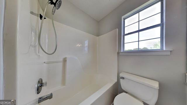 64 Dogwood Ridge, Hampton, GA 30228