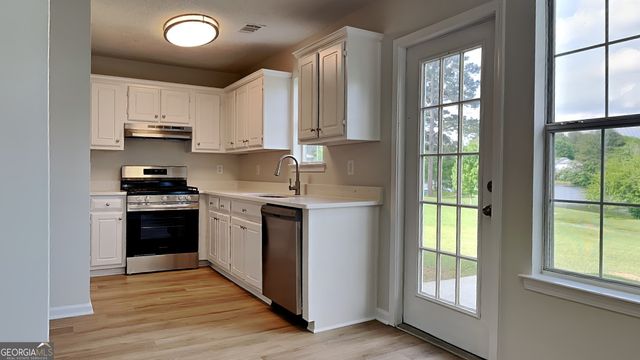 64 Dogwood Ridge, Hampton, GA 30228