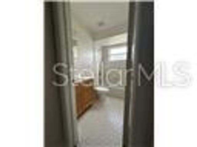 1017 E 1ST AVENUE, Mount Dora, FL 32757