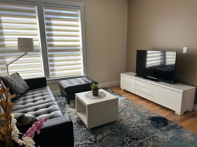 277 Broadway 32, Cambridge, MA 02139