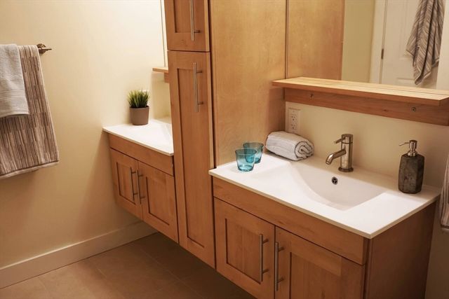 277 Broadway 32, Cambridge, MA 02139