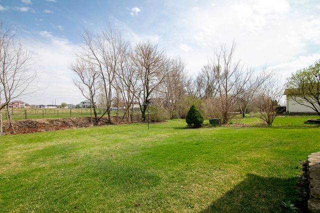 1606 Amhurst Way, Bourbonnais, IL 60914