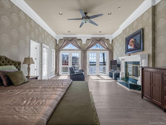 19 Mallard Drive, Lloyd Harbor, NY 11743