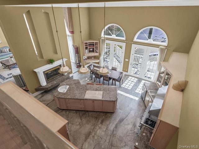 19 Mallard Drive, Lloyd Harbor, NY 11743