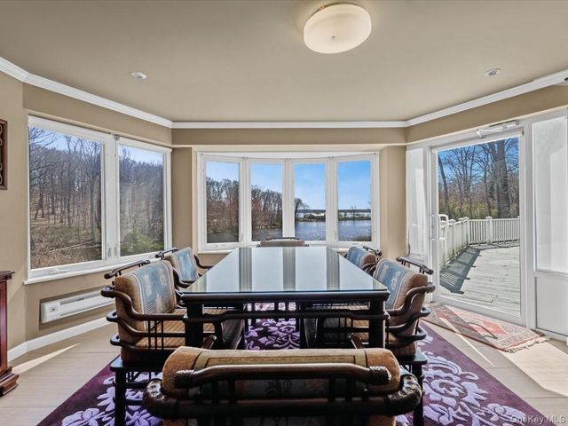 19 Mallard Drive, Lloyd Harbor, NY 11743