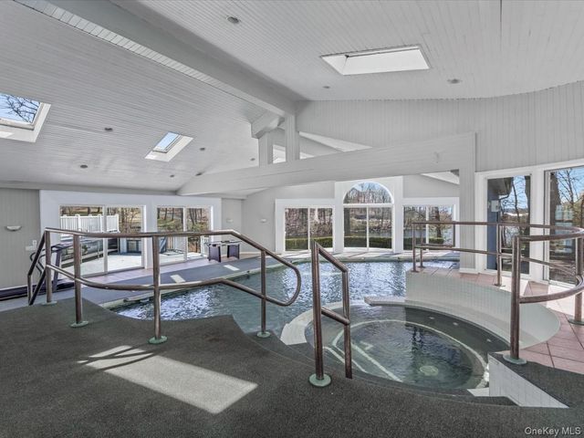 19 Mallard Drive, Lloyd Harbor, NY 11743