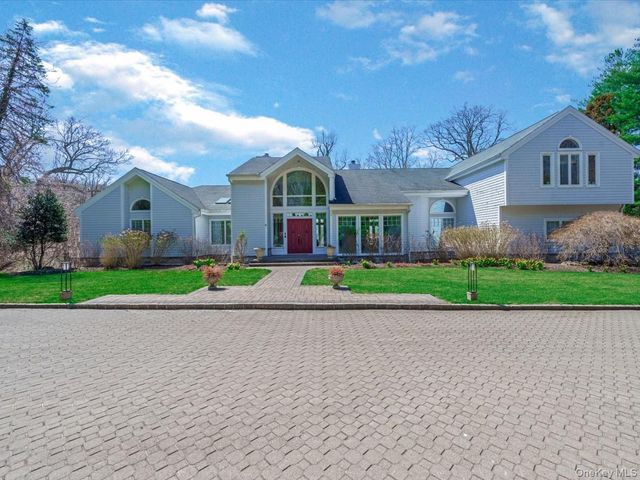 19 Mallard Drive, Lloyd Harbor, NY 11743
