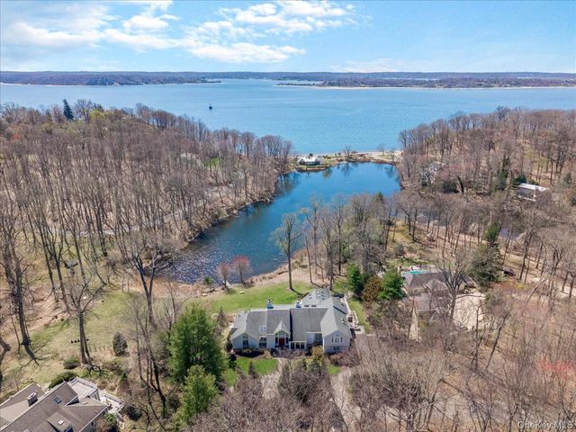 19 Mallard Drive, Lloyd Harbor, NY 11743