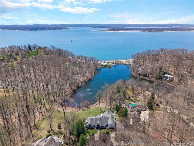 19 Mallard Drive, Lloyd Harbor, NY 11743
