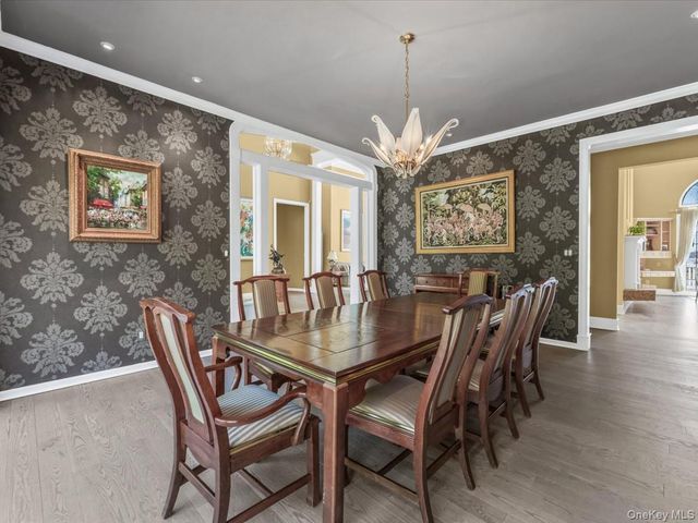 19 Mallard Drive, Lloyd Harbor, NY 11743