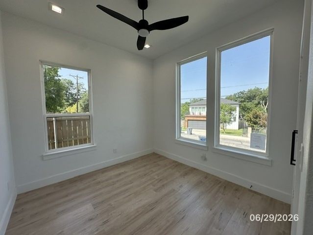 332 Avenue Avenue E, Dallas, TX 75203