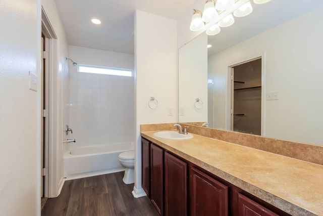 1511 Weiland Manor Lane, Houston, TX 77073