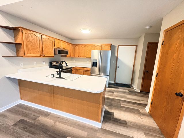 4425 Mills Civic Parkway 1304, West Des Moines, IA 50265