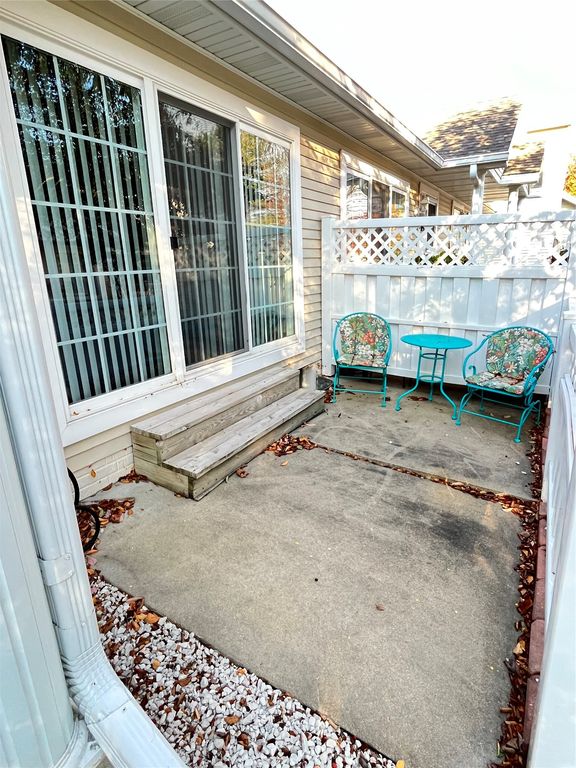 4425 Mills Civic Parkway 1304, West Des Moines, IA 50265