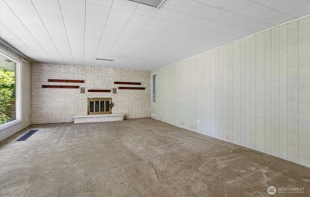 24633 State Route 525, Greenbank, WA 98253