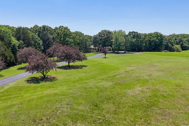 239 Kike Acres Road, Searcy, AR 72143