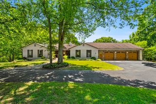 239 Kike Acres Road, Searcy, AR 72143