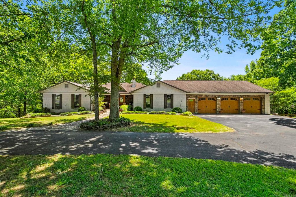 239 Kike Acres Road, Searcy, AR 72143