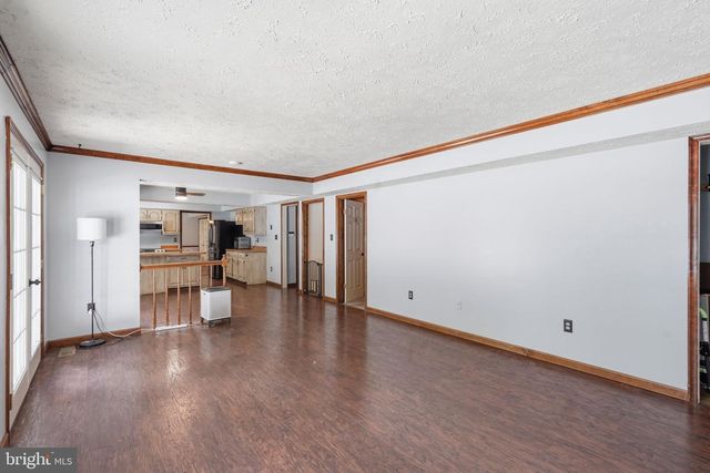 14205 MEADOW CREEK LN, Waldorf, MD 20601