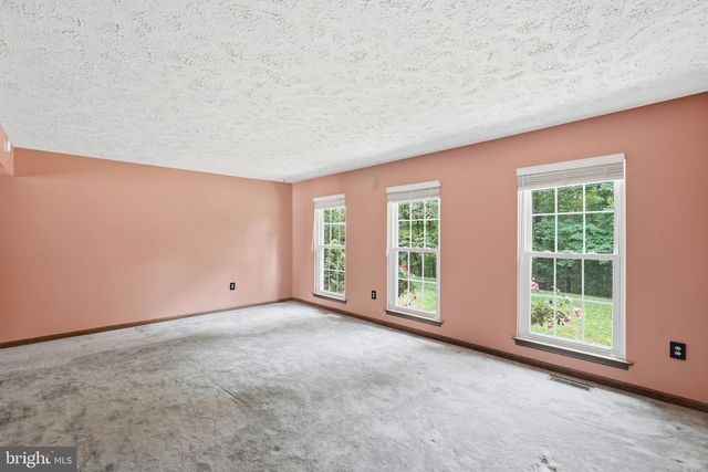 14205 MEADOW CREEK LN, Waldorf, MD 20601