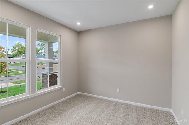 2552 Golden Leaf Drive, Beavercreek, OH 45431