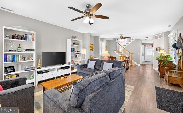 105 SUNRISE AVE, Atlantic City, NJ 08401