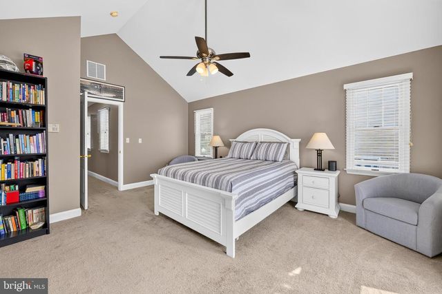 105 SUNRISE AVE, Atlantic City, NJ 08401