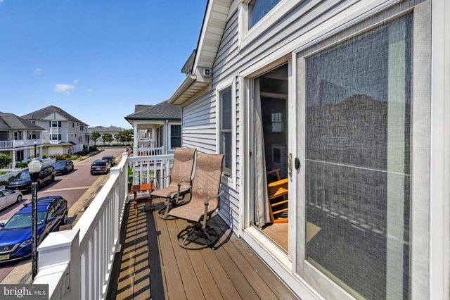 105 SUNRISE AVE, Atlantic City, NJ 08401