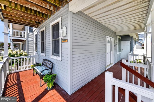 105 SUNRISE AVE, Atlantic City, NJ 08401