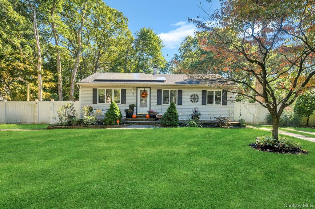 1199 Connetquot Avenue, Central Islip, NY 11722