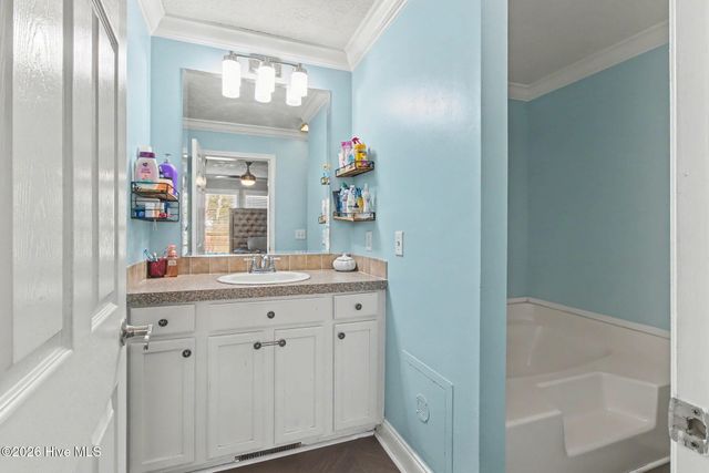 6370 Honey Hill Road, Hallsboro, NC 28442