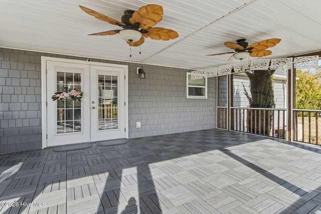 6370 Honey Hill Road, Hallsboro, NC 28442