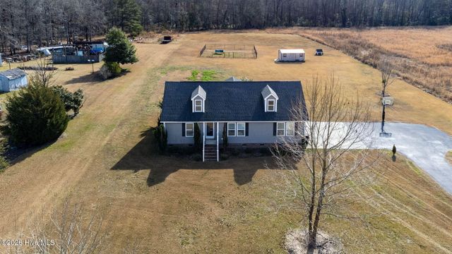 6370 Honey Hill Road, Hallsboro, NC 28442