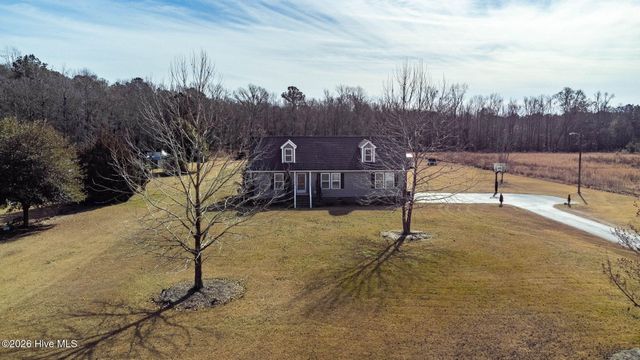 6370 Honey Hill Road, Hallsboro, NC 28442