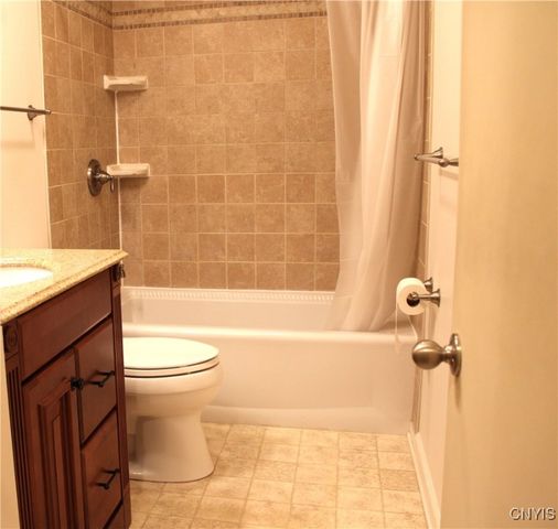 814 East Avenue, Rome, NY 13440