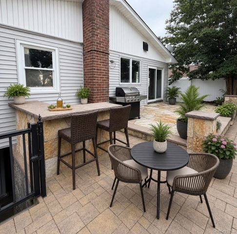 254 Park Avenue, Freeport, NY 11520