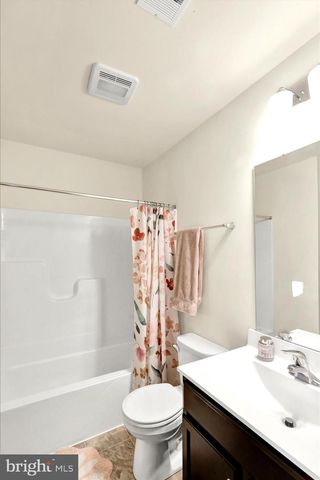 17 HAWLEY CT, Reading, PA 19606