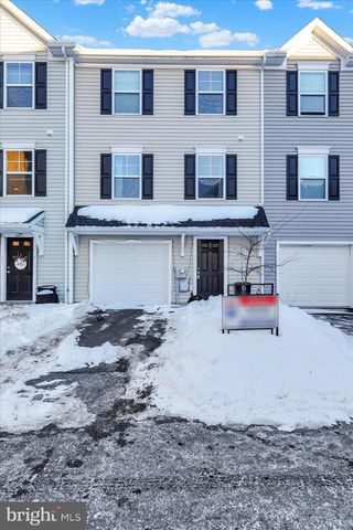 17 HAWLEY CT, Reading, PA 19606