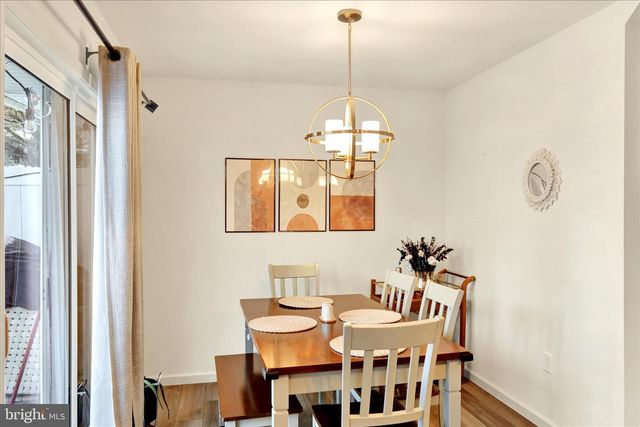 17 HAWLEY CT, Reading, PA 19606