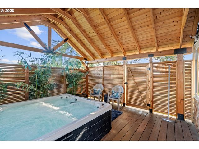 44409 Sw KNIGHT Rd, Gaston, OR 97119