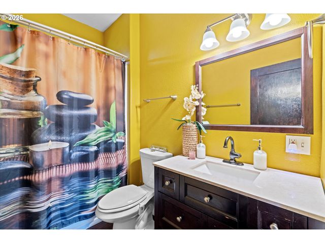 44409 Sw KNIGHT Rd, Gaston, OR 97119