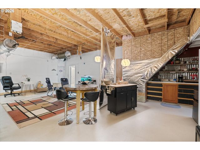 44409 Sw KNIGHT Rd, Gaston, OR 97119