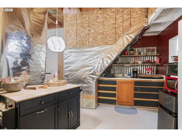 44409 Sw KNIGHT Rd, Gaston, OR 97119