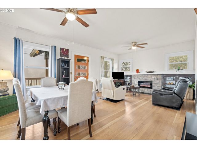 44409 Sw KNIGHT Rd, Gaston, OR 97119