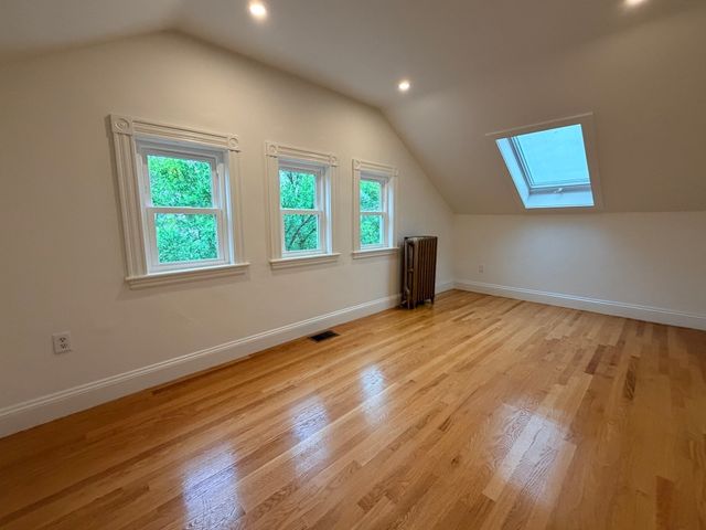 38 Harvard Street 2, Somerville, MA 02143